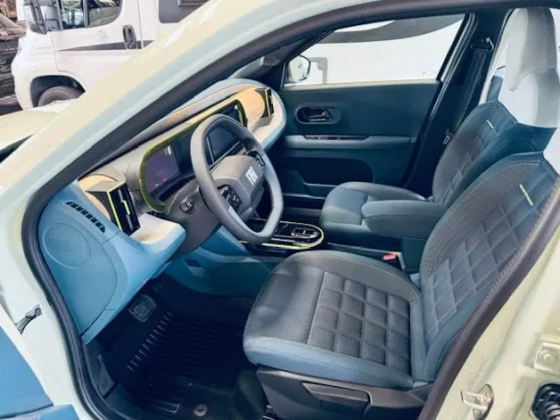 Fiat Grande Panda MHEV La Prima