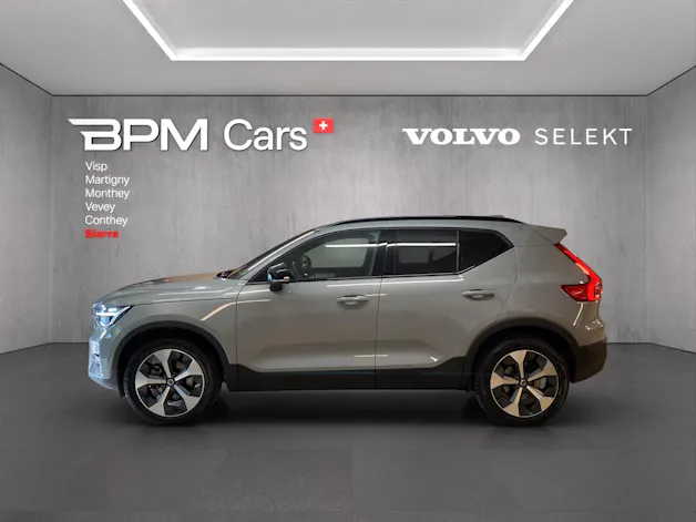 Volvo XC40 B4 Benzin Mild Hybrid Plus Dark DCT