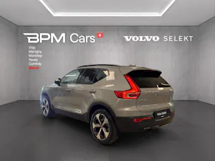 Volvo XC40 B4 Benzin Mild Hybrid Plus Dark DCT