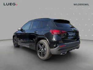 Mercedes-Benz GLA 250 4Matic 8G-DCT Swiss Star