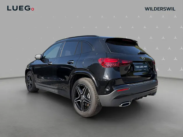 Mercedes-Benz GLA 250 4Matic 8G-DCT Swiss Star