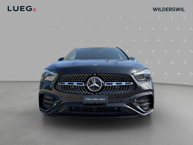 Mercedes-Benz GLA 250 4Matic 8G-DCT Swiss Star