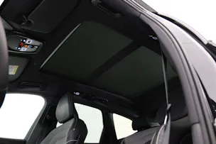 Volvo XC60 B5 Benzin Mild Hybrid AWD Black Edition Geartronic