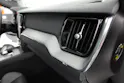 Volvo XC60 B5 Benzin Mild Hybrid AWD Black Edition Geartronic