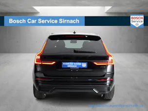 Volvo XC60 B5 Benzin Mild Hybrid AWD Black Edition Geartronic