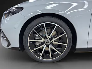 Mercedes-Benz CLA 220 4Matic 8G-DCT