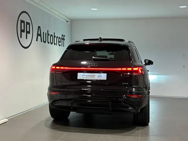 Audi Q6 e-tron quattro