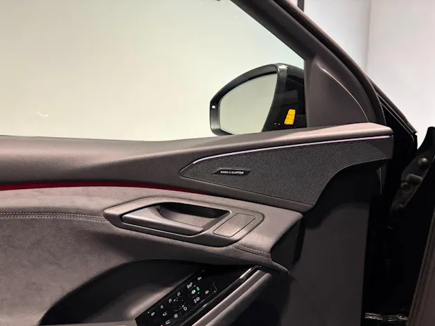 Audi Q6 e-tron quattro