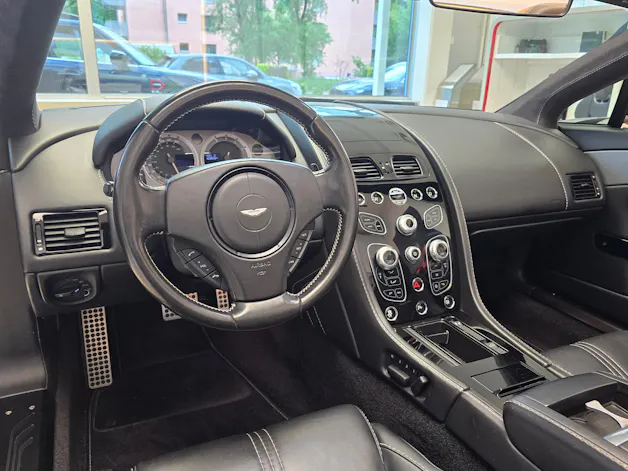 Aston Martin V8 Vantage 4.7 S
