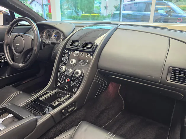 Aston Martin V8 Vantage 4.7 S