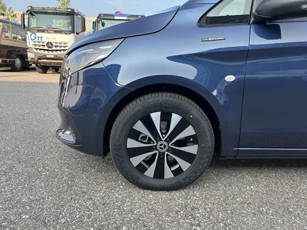 Mercedes-Benz eVito Tourer 90kWh Lang