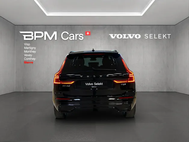 Volvo XC60 T8 eAWD PluginHybrid Plus Dark Geartronic