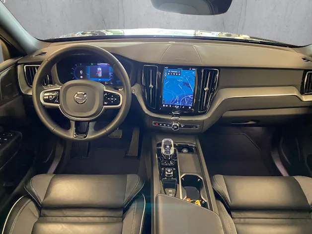 Volvo XC60 T8 eAWD PluginHybrid Plus Dark Geartronic