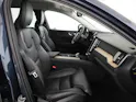 Volvo XC60 B5 Benzin Mild Hybrid AWD Plus Dark Geartronic