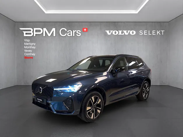 Volvo XC60 B5 Benzin Mild Hybrid AWD Plus Dark Geartronic