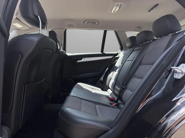 Mercedes-Benz C 180 BlueEfficiency Avantgarde 7G-Tronic