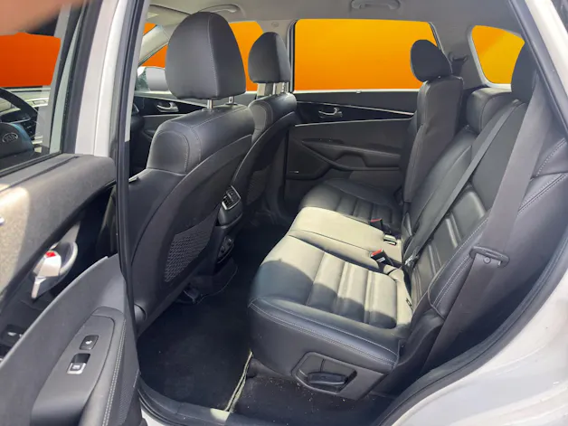 Kia Sorento 2.2 CRDI Style 5P. Automatic