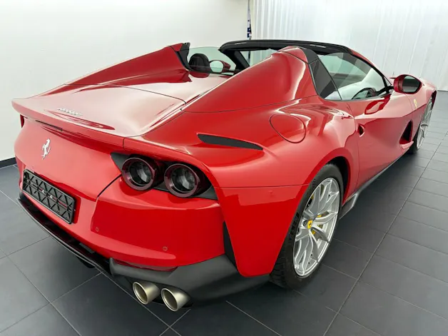 Ferrari 812 GTS