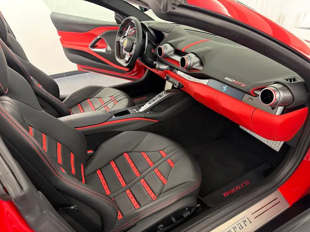 Ferrari 812 GTS