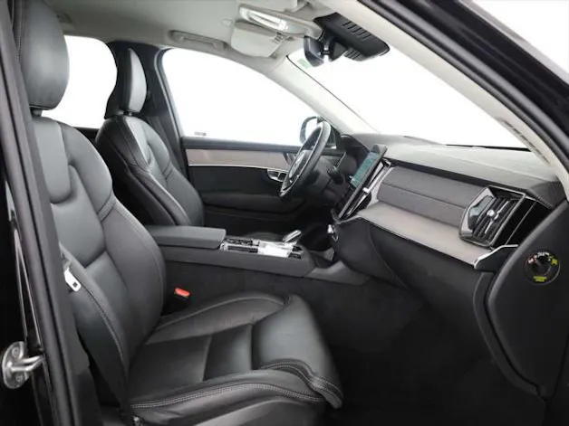 Volvo XC90 B5 Benzin Mild Hybrid AWD Plus Bright Geartronic