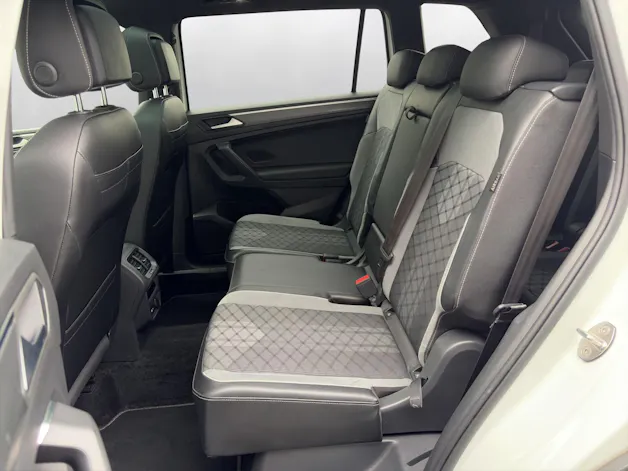 VW Tiguan Allspace 2.0TSI R-Line 4Motion DSG