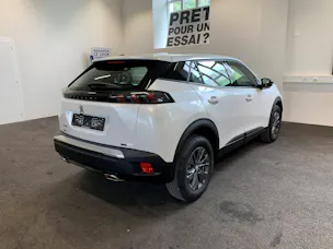 Peugeot 2008 1.2 PureTech Active Pack EAT8
