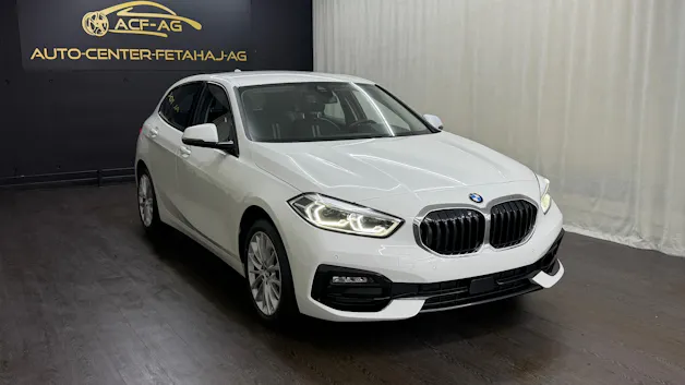 BMW 118i Sport Line Steptronic