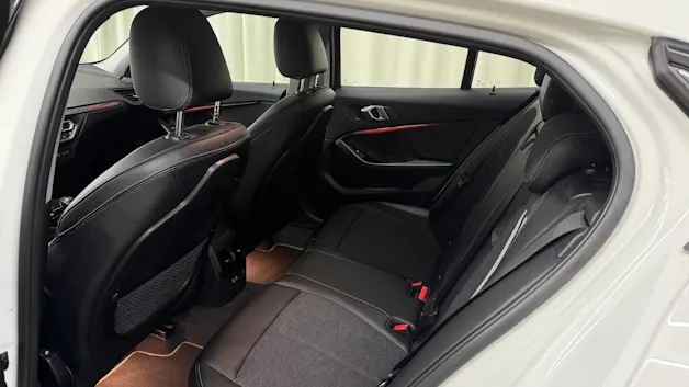 BMW 118i Sport Line Steptronic