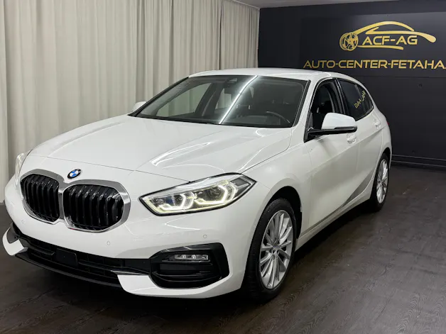 BMW 118i Sport Line Steptronic