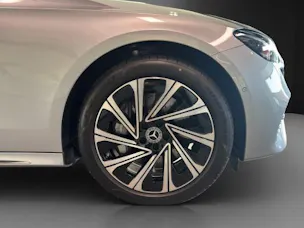 Mercedes-Benz E 220 d 4Matic