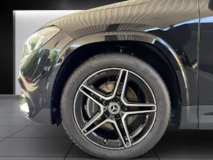 Mercedes-Benz GLA 220 4Matic 8G-DCT
