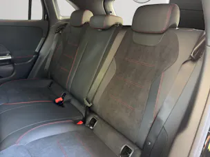 Mercedes-Benz GLA 220 4Matic 8G-DCT
