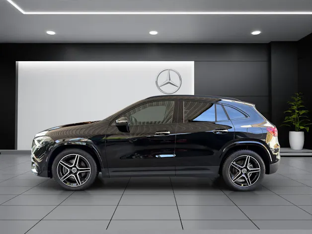 Mercedes-Benz GLA 220 4Matic 8G-DCT