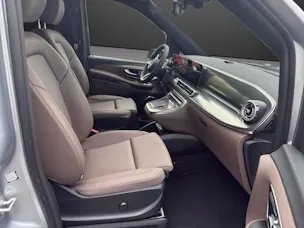 Mercedes-Benz V 300 d lang 4Matic Swiss Edition 9G-Tronic