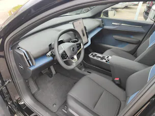 Volvo EX30 E60 69kWh Twin Black Edition