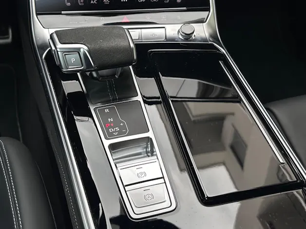 Audi RS6 Avant 4.0 TFSI V8 Performance quattro
