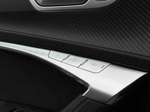 Audi RS6 Avant 4.0 TFSI V8 Performance quattro