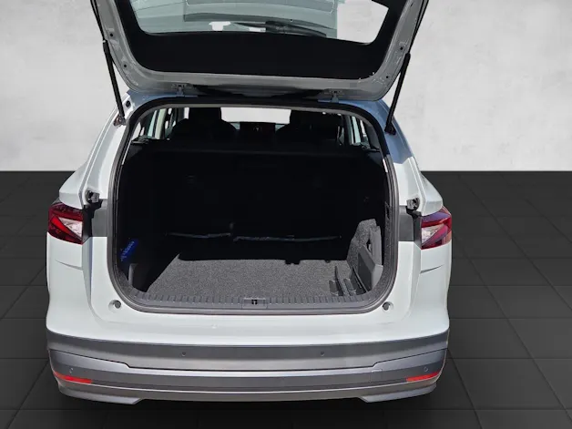 Škoda Enyaq iV 60 // gepflegtes Fahrzeug 8-fach bereift, im Kundenauftrag zu verkaufen