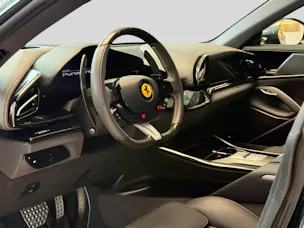 Ferrari Purosangue 6.5 V12