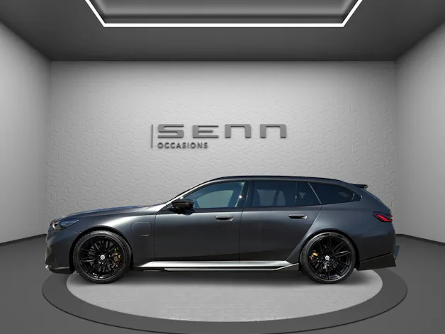 BMW M5 xDrive Touring