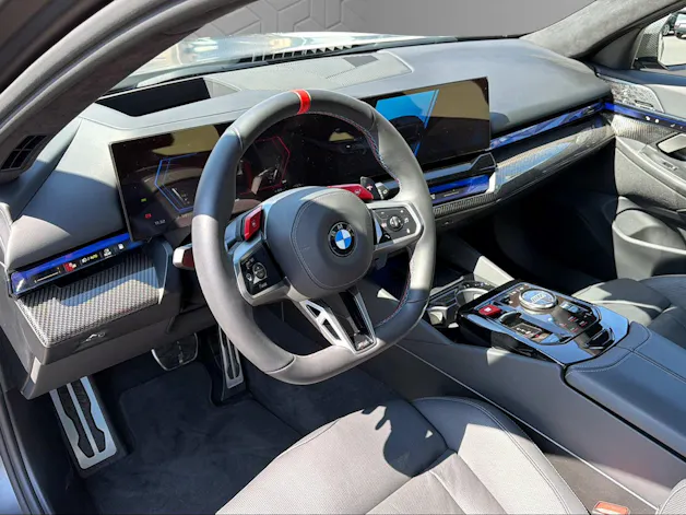 BMW M5 xDrive Touring