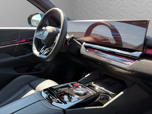 BMW M5 xDrive Touring