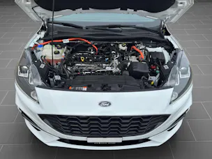 Ford Kuga 2.5 Hybrid ST-Line 4x4
