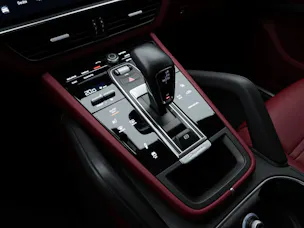Porsche Cayenne E-Hybrid Coupé