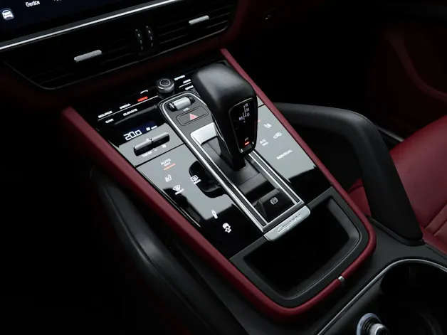 Porsche Cayenne E-Hybrid Coupé