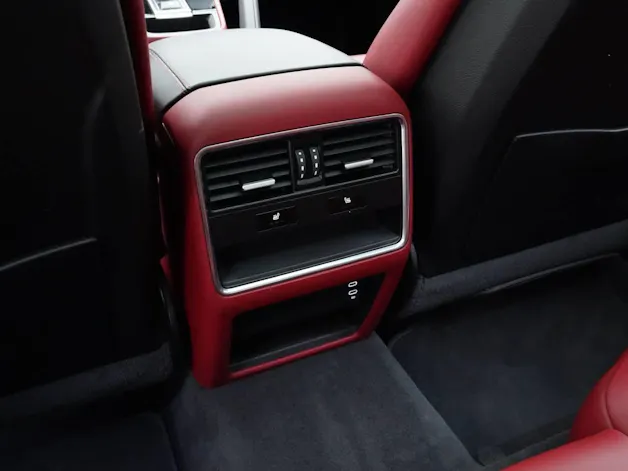 Porsche Cayenne E-Hybrid Coupé