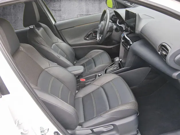 Toyota Yaris Cross 1.5 VVT-i HSD Adventure AWD-i