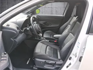 Toyota Yaris Cross 1.5 VVT-i HSD Adventure AWD-i