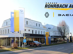 Renault R4 E-Tech Comfort Range iconic