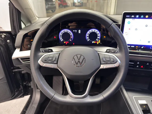 VW Golf VIII 1.5 eTSI Life DSG